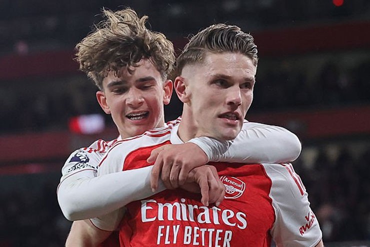 Nóng rực bảng xếp hạng Ngoại hạng Anh: Arsenal bỏ xa Man City, Chelsea lo văng khỏi top 5 - 1