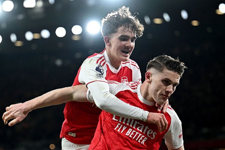 Arteta trổ tài dụng binh như thần, Arsenal đua vô địch Ngoại hạng Anh dễ thở gấp bội - 1