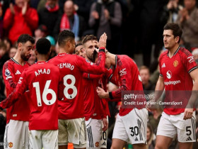 Nóng bảng xếp hạng Ngoại hạng Anh: Liverpool - Aston Villa sảy chân, MU bứt tốc