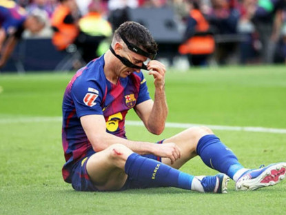 Thể thao - "Điểm đen" hàng công Barcelona: Khi Lewandowski cũng không còn đáng tin