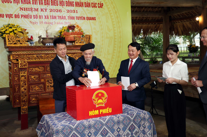 Thông cáo báo chí về tình hình bầu cử đại biểu Quốc hội khóa XVI và đại biểu HĐND các cấp - 1