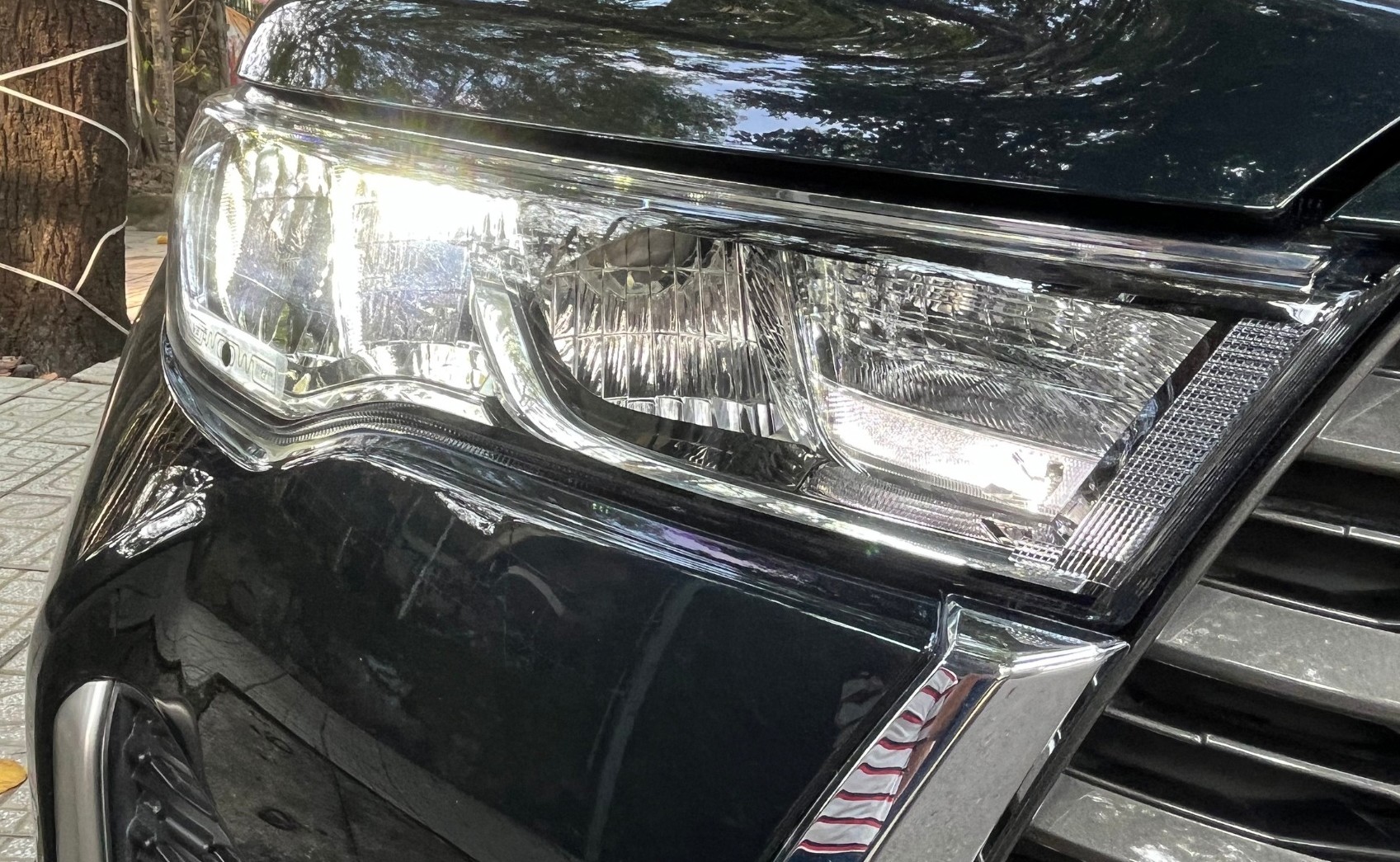 Người dùng đánh giá xe Toyota Innova Cross HEV sau thời gian sử dụng - 8