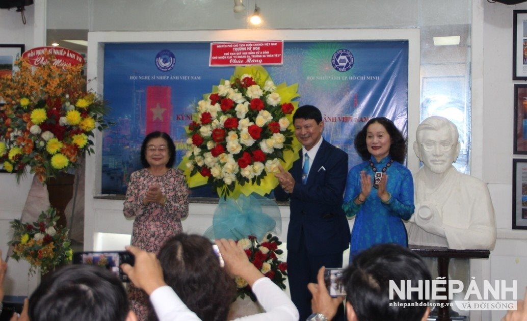 TP.HCM tưng bừng kỷ niệm 73 năm Ngày truyền thống Nhiếp ảnh Việt Nam - 1