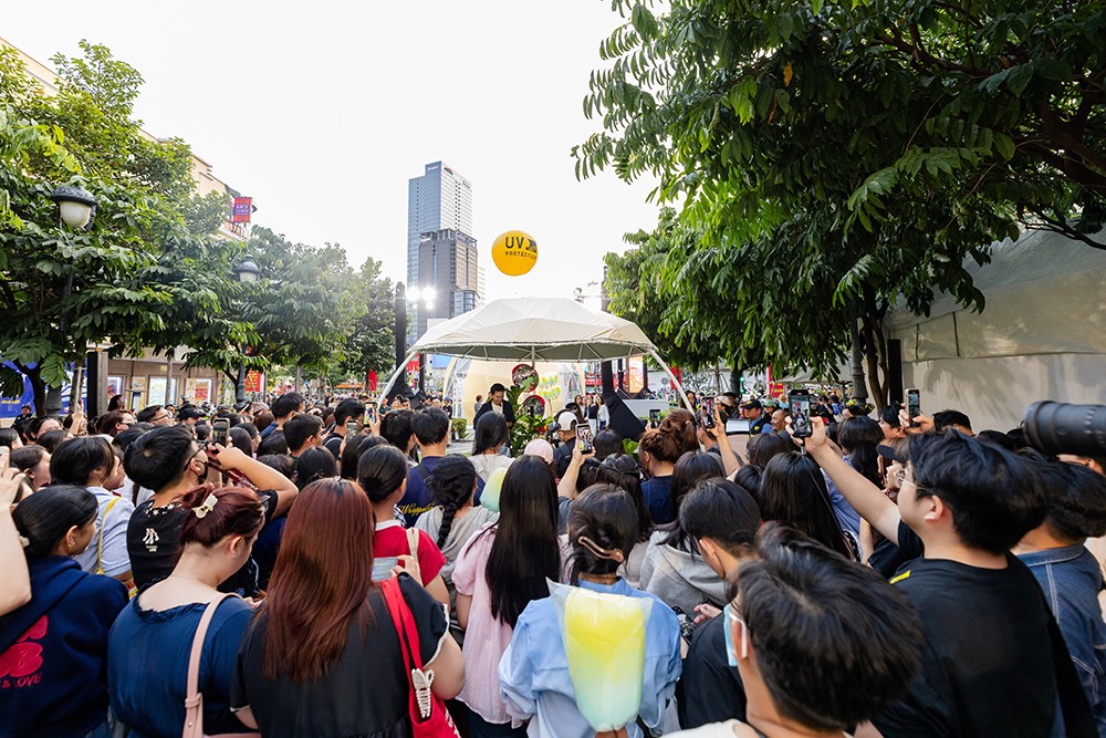 Một ngày theo chân Khoai Lang Thang đón nắng hè rực rỡ - 9