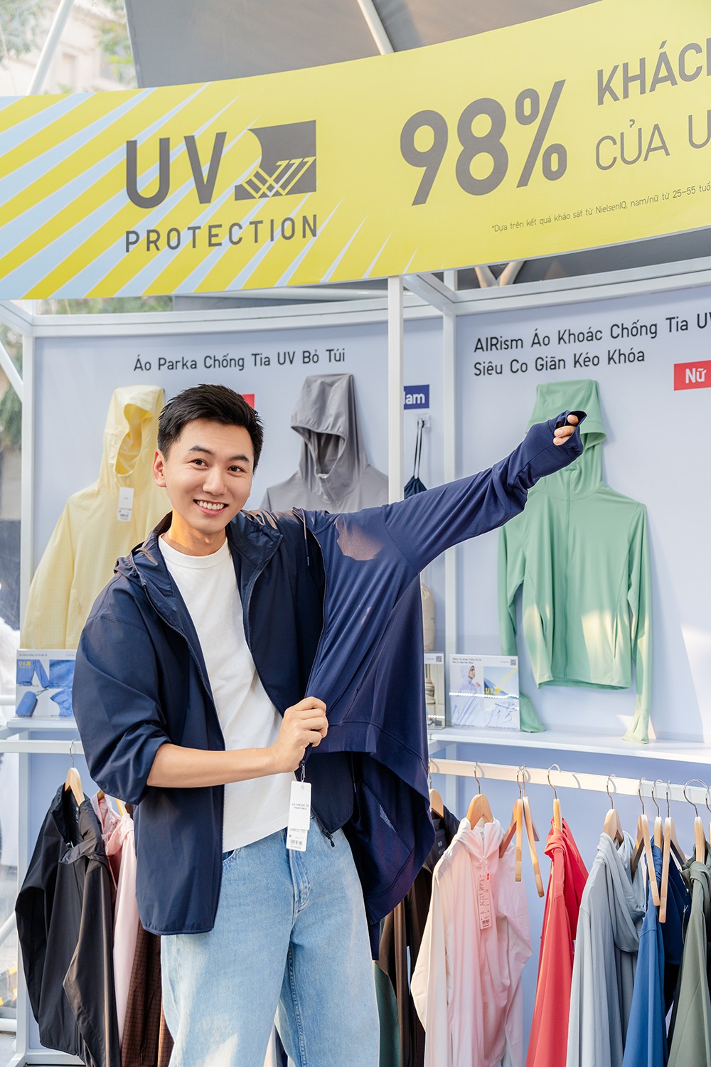 Một ngày theo chân Khoai Lang Thang đón nắng hè rực rỡ - 1