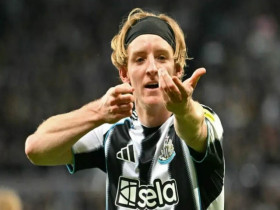 Tin mới nhất bóng đá sáng 23/3: Griezmann sang MLS đấu Messi