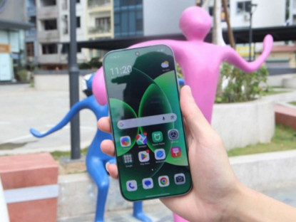 Công nghệ - Trên tay Xiaomi 17, pin 7.000 mAh, camera Leica 3