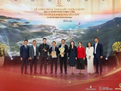 Thông tin doanh nghiệp - Vietnam Land khẳng định vai trò đối tác phân phối chiến lược F1 Vinhomes Hải Vân Bay