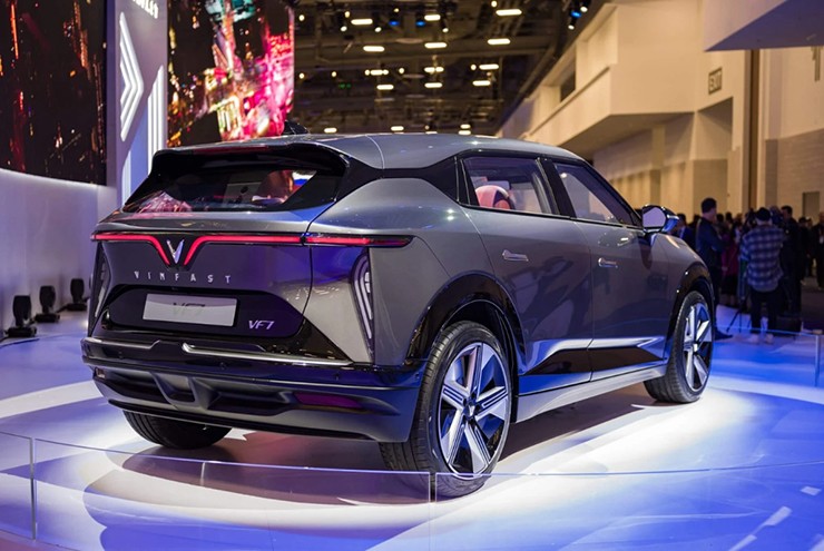 Vì sao nhiều khách Việt sẵn sàng “xuống tiền” với VF 7? - 2