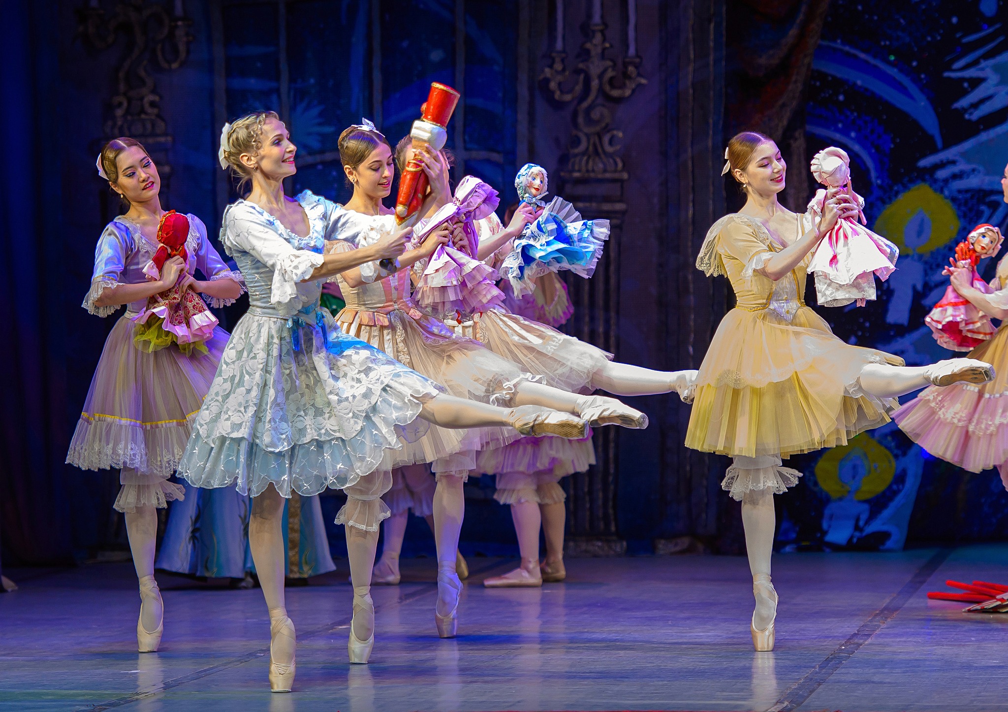 Hai kiệt tác ballet Nga “Romeo and Juliet”, “Kẹp hạt dẻ” đến với khán giả Hà Nội - 2