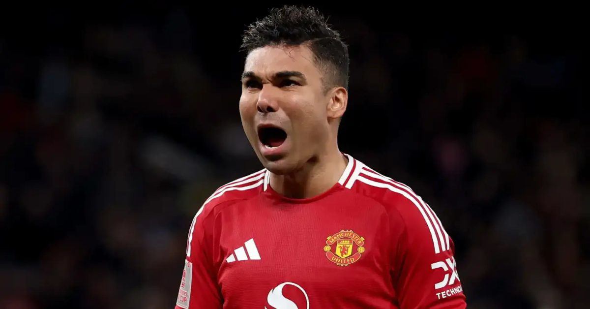 Tương lai của Casemiro khi rời MU: Sang Ả Rập đấu Ronaldo hay về đội Messi? - 1