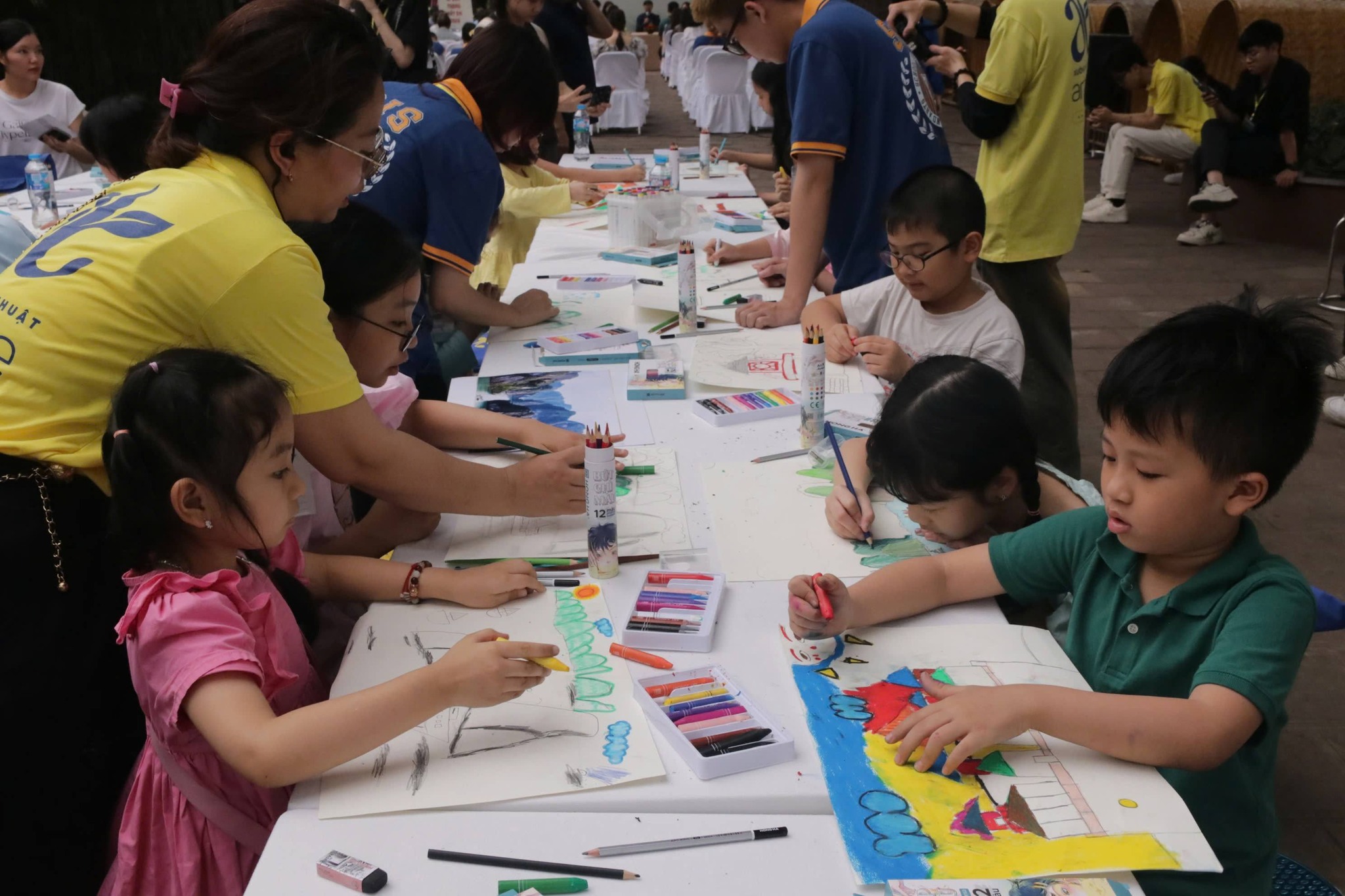 Khơi nguồn tình yêu di sản qua cuộc thi “Di sản trong mắt em” - 4