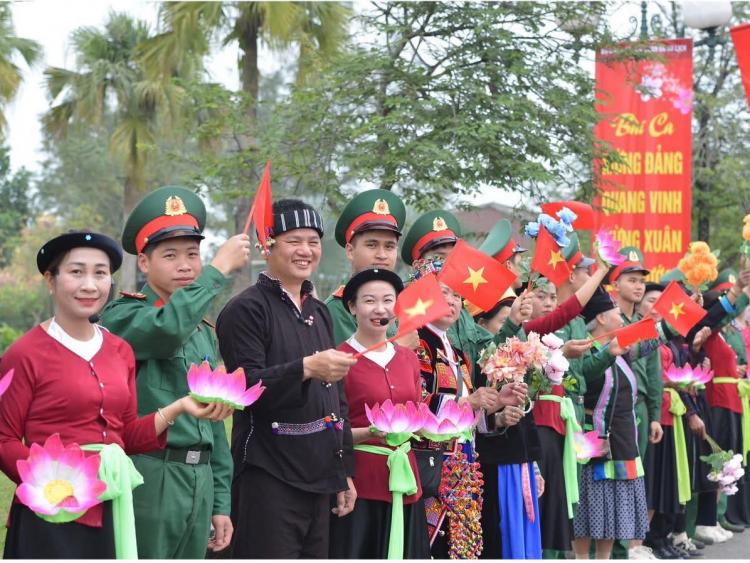 Nhiều điểm nhấn tại chuỗi hoạt động “Sắc màu văn hoá các dân tộc Việt Nam”