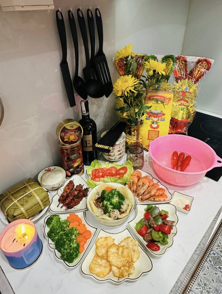 Chiêm ngưỡng mâm cỗ cúng ông công ông Táo của sao Việt: Người cầu kỳ gần chục món, người giản đơn - 13