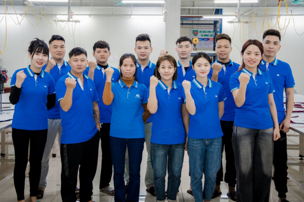 May đồng phục áo thun chuyên nghiệp, trọn gói tại đồng phục Fast Uni - 2