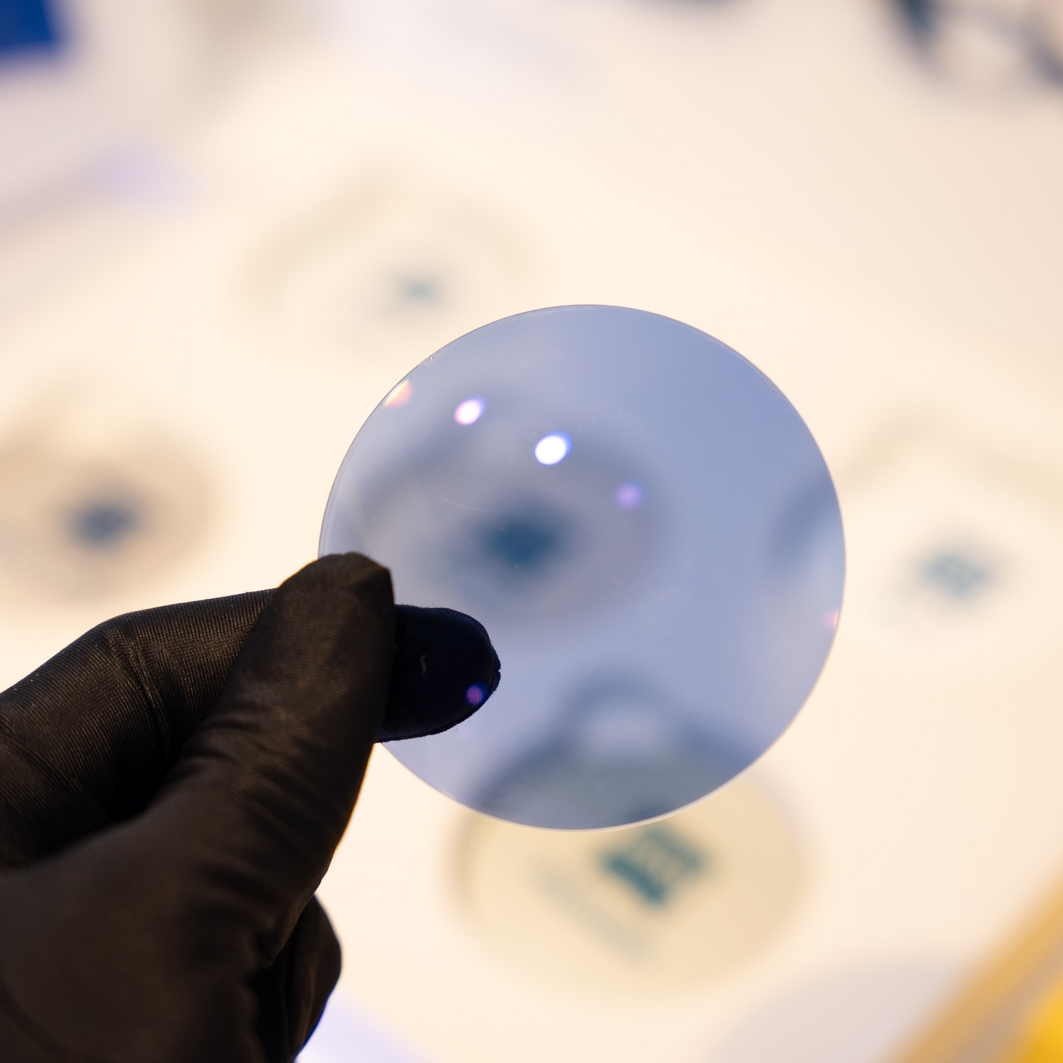 Mua tròng kính đổi màu tại Hải Triều: Tôi đã xoá tan 3 nỗi lo lớn - 1