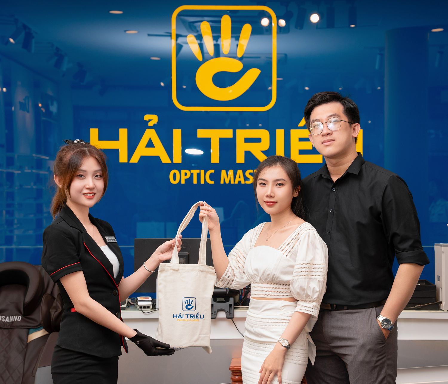 Mua tròng kính đổi màu tại Hải Triều: Tôi đã xoá tan 3 nỗi lo lớn - 5