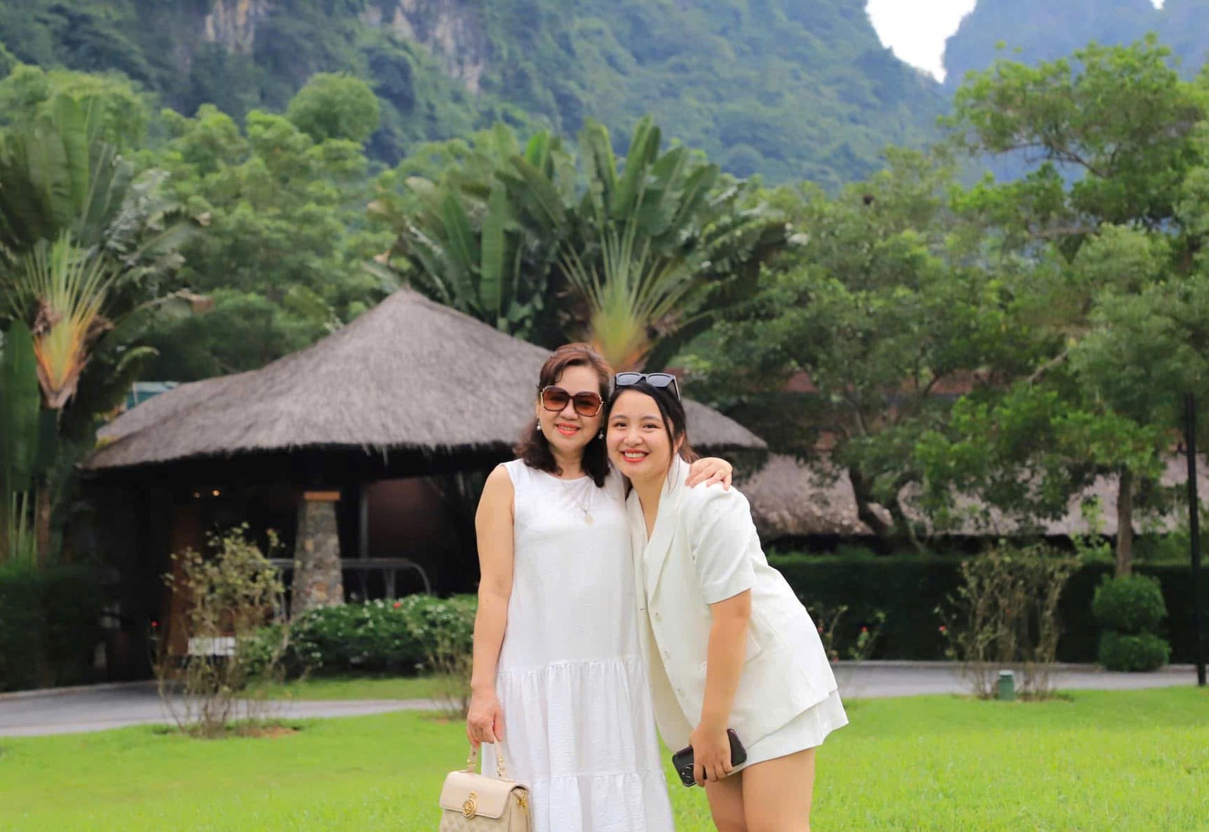 Món quà 8/3 của con dâu khiến mẹ chồng ưng ý khoe hàng xóm - 1