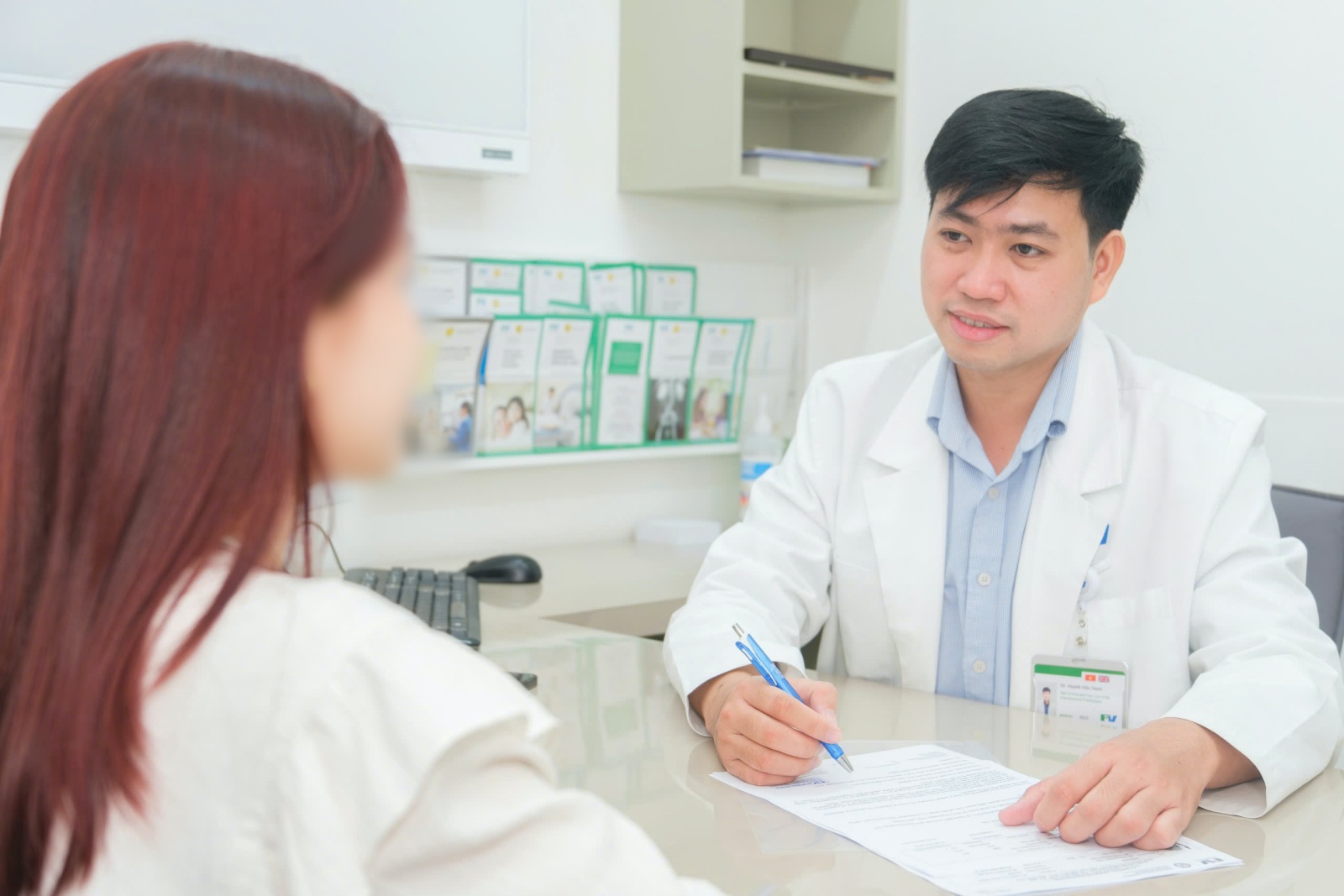 Người phụ nữ xuất viện nhanh đến không ngờ sau điều trị u xơ tử cung kèm biến chứng cường kinh - 2