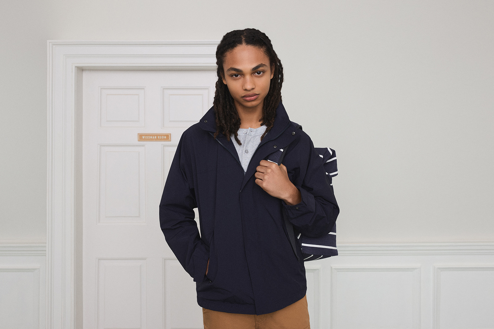 UNIQLO and JW Anderson Xuân/Hè 2026: Phong cách preppy nhẹ nhàng sắp “lên kệ” - 5