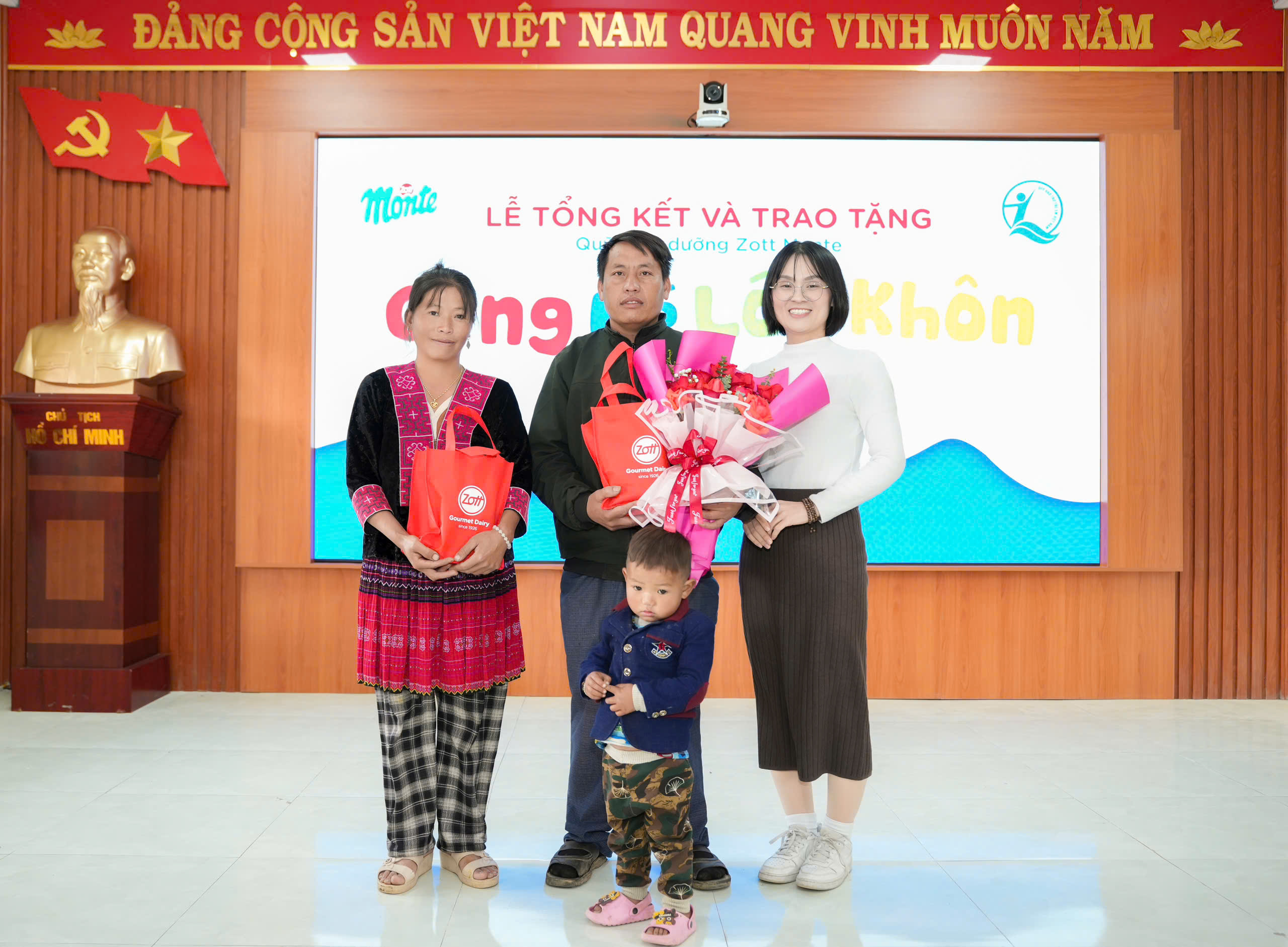 Zott Monte cùng cộng đồng trao 140.000 hũ dinh dưỡng cho hơn 4.100 trẻ em vùng cao sử dụng trong 2 tháng - 2