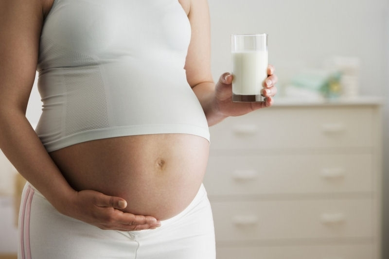 Mang thai tháng đầu có nên uống sữa bầu không? - 4