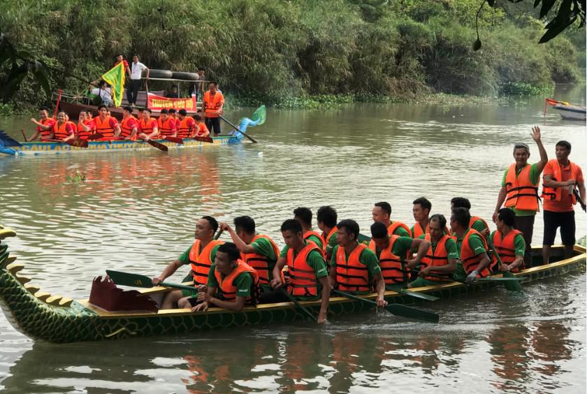 Hải Phòng: Sôi nổi Lễ hội đua thuyền rồng truyền thống trên sông Hòn Ngọc - 2