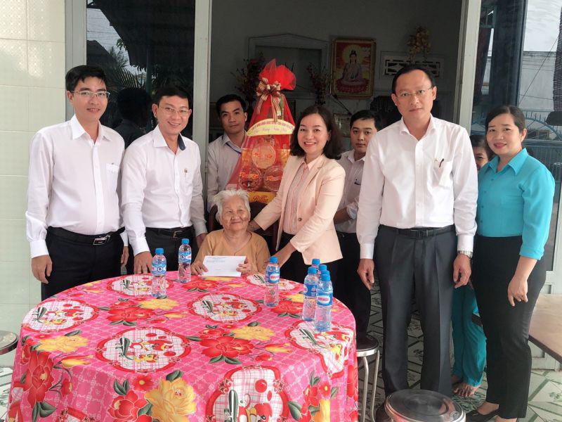 Bình Dương nỗ lực chăm lo đời sống công nhân dịp Tết đến xuân về - 2