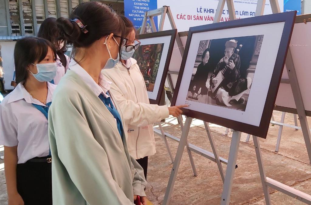 Triển lãm 160 bức ảnh chụp di sản thế giới của Việt Nam - 1