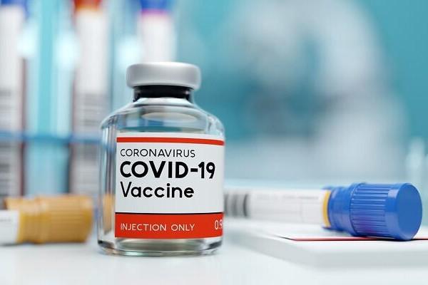 Vắc xin Covid-19 gây sốt cao, đau nhức xương ở một số ca thử nghiệm - 1