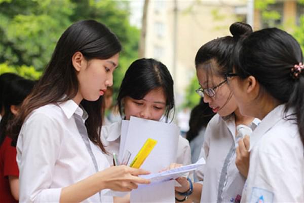 Tuyển sinh đại học năm 2020: Gần 50% số trường và ngành chưa tuyển đủ chỉ tiêu - 1