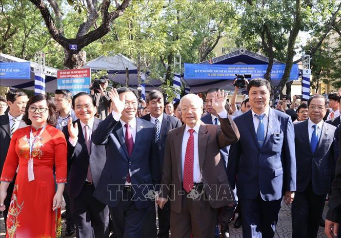 Tổng Bí thư, Chủ tịch nước Nguyễn Phú Trọng thăm mái trường xưa - 2