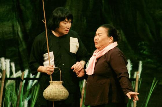 Soạn giả cải lương - Tre già, măng chưa mọc! - 1
