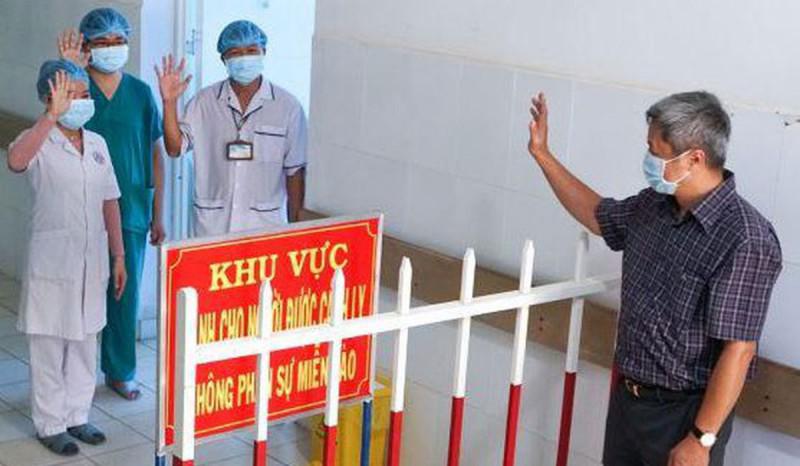“Chúng ta phải xác định chung sống an toàn với đại dịch COVID-19” - 2