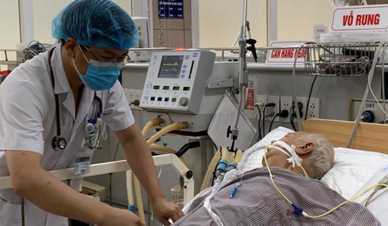 Nhập thuốc giải độc gần 200 triệu đồng/lọ để cứu bệnh nhân ngộ độc pate Minh Chay - 1