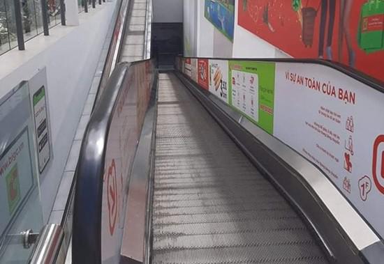 Người phụ nữ bị xe đẩy hàng trong siêu thị tông tử vong - 1