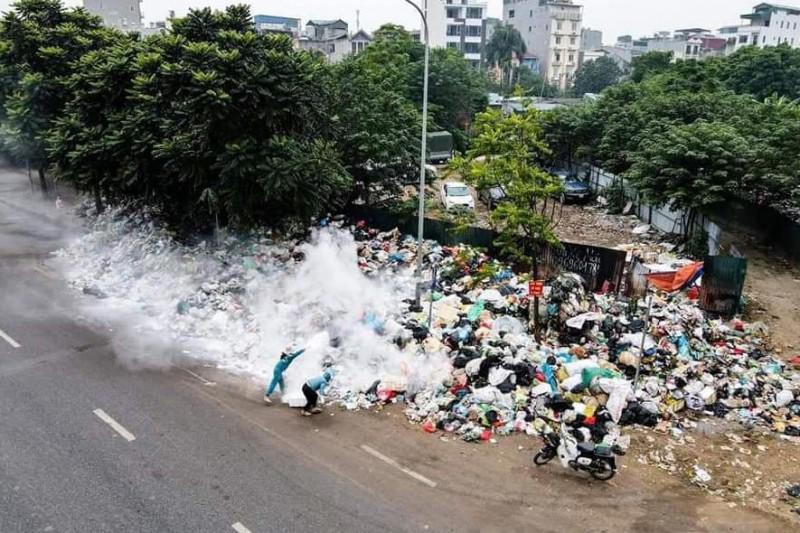 Người dân chặn xe vào bãi rác Nam Sơn, Chủ tịch Hà Nội ra văn bản hỏa tốc - 2