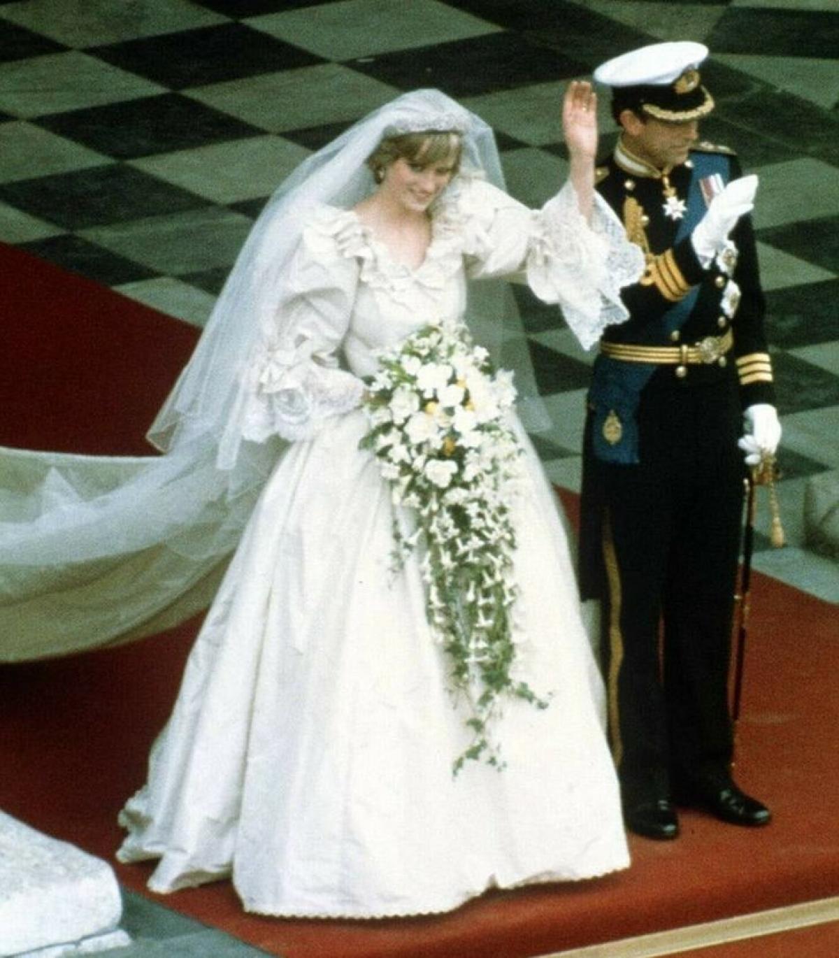 Những điều ít người biết về đám cưới Hoàng gia Anh - 4