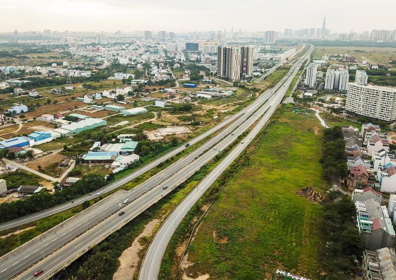 Đồng loạt khởi công ba dự án cao tốc Bắc Nam - 1
