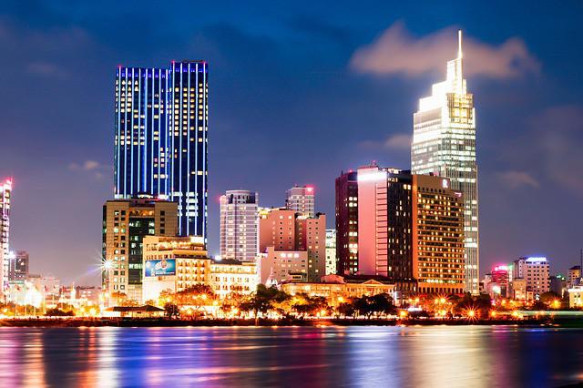 Sài Gòn - Thành phố những đêm không ngủ - 1