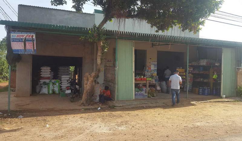 Nhà giàu nứt đố đổ vách ở Đắk Lắk vẫn nhận tiền từ gói cứu trợ 62 nghìn tỷ - 1