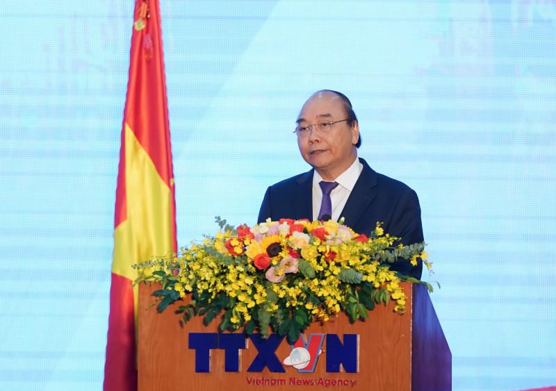 Viết tiếp ‘biên niên sử’ báo chí về dân tộc Việt Nam - 1