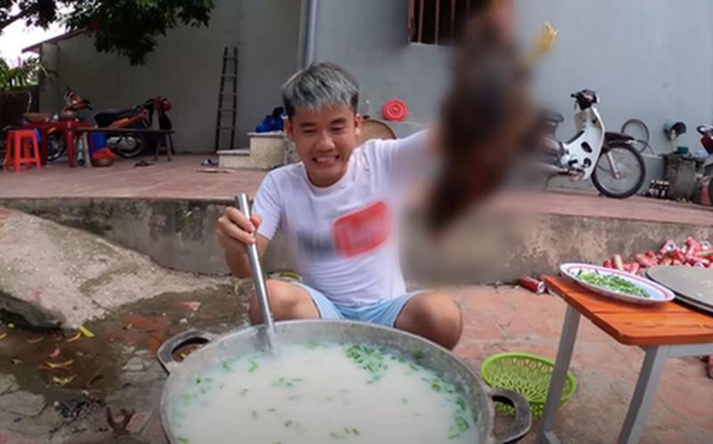 Con trai bà Tân Vlog liên tiếp hứng "gạch đá" - 4