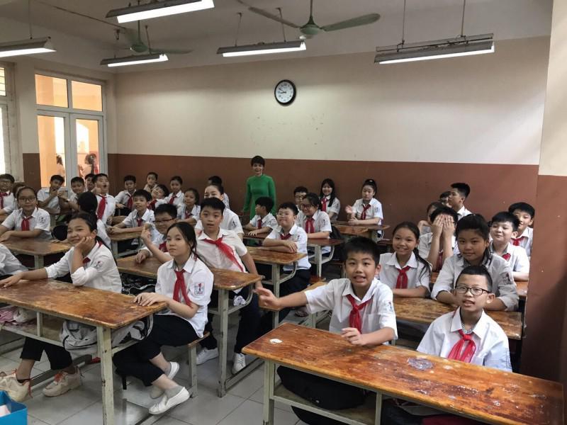 Lần đầu tiên chính thức phát động cuộc thi “Sáng tác ca khúc về thầy cô và mái trường” - 2