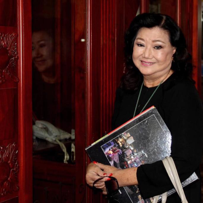 NSND Kim Cương: "Giỗ mẹ mùa covid, ngàn lời tưởng nhớ xóa đi đơn độc" - 3