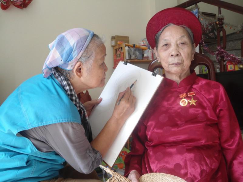Hơn 2.000 tác phẩm khắc họa “Chân dung Mẹ Việt Nam anh hùng” chính thức đăng tải trực tuyến - 2