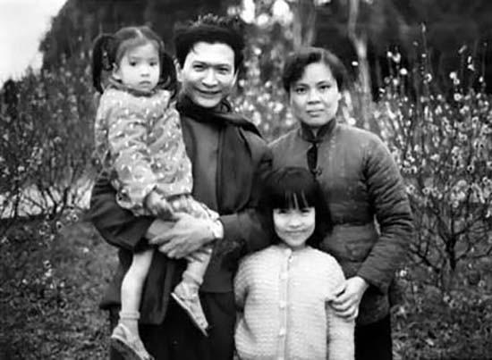 Vợ chồng nhà văn Việt - 1