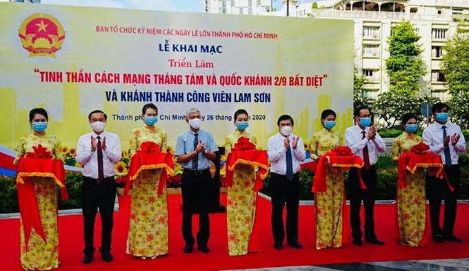 Niềm tự hào dân tộc được tái hiện qua triển lãm “Tinh thần Cách mạng Tháng 8 và Quốc Khánh mùng 2/9 bất diệt” - 1