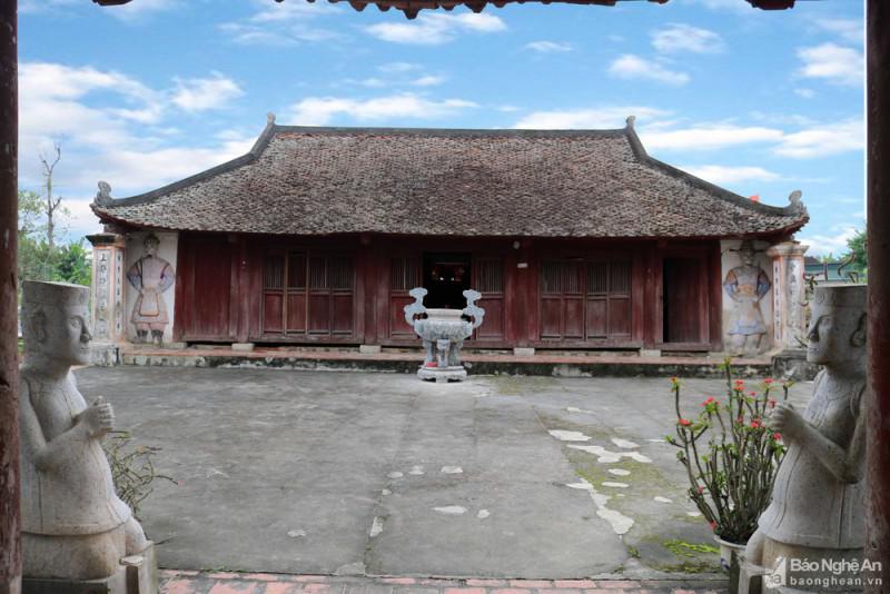 Vẻ đẹp độc đáo của ngôi đền cổ hàng trăm năm tuổi ở Nghệ An - 7