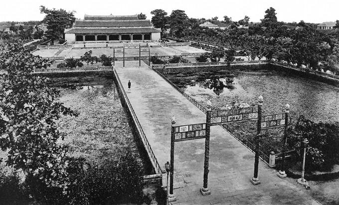 Việt Nam hơn 100 năm trước qua ống kính người Pháp - 9